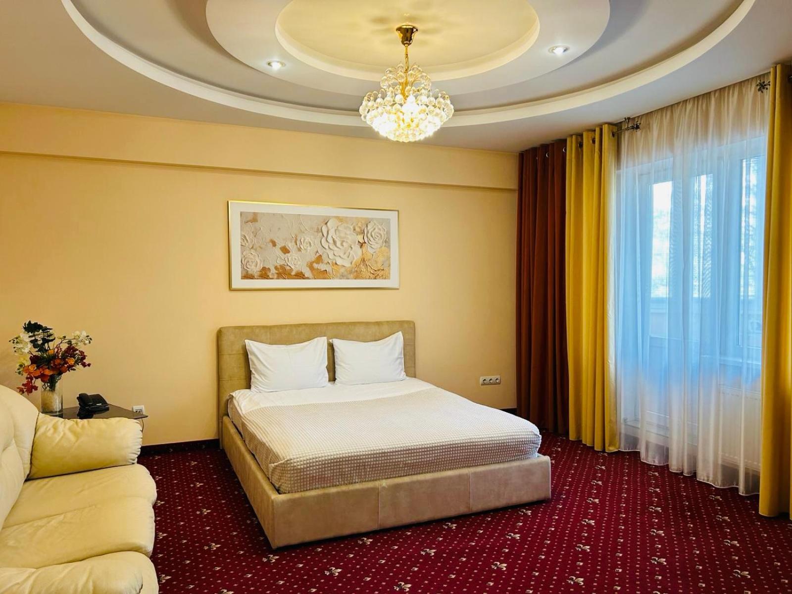 Luxury Apartment In New Building Кишинев Екстериор снимка