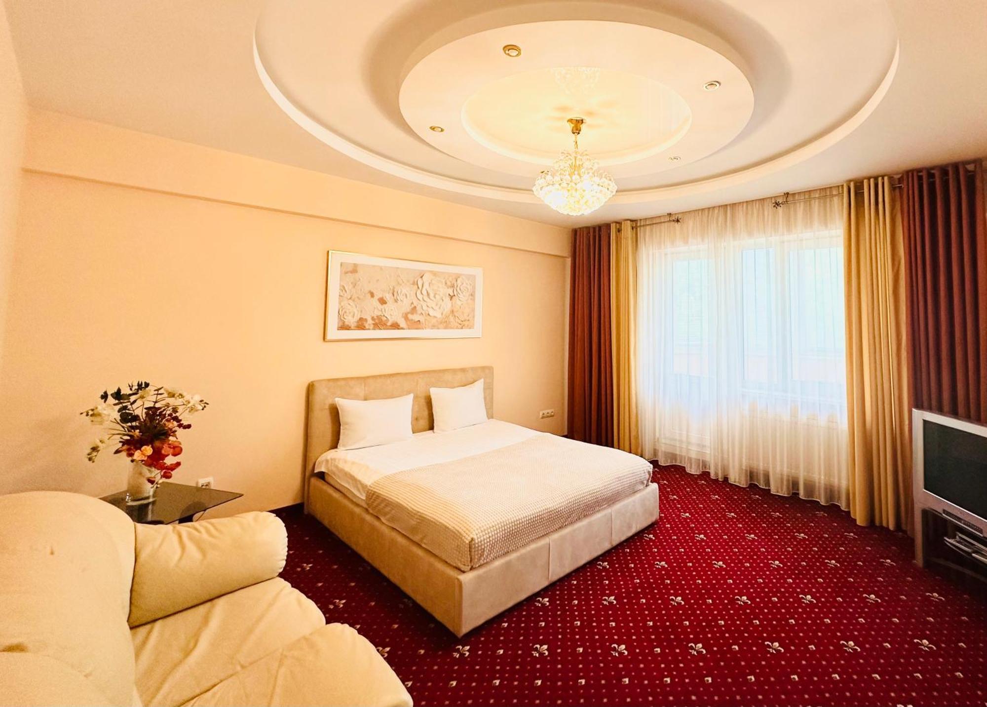 Luxury Apartment In New Building Кишинев Екстериор снимка